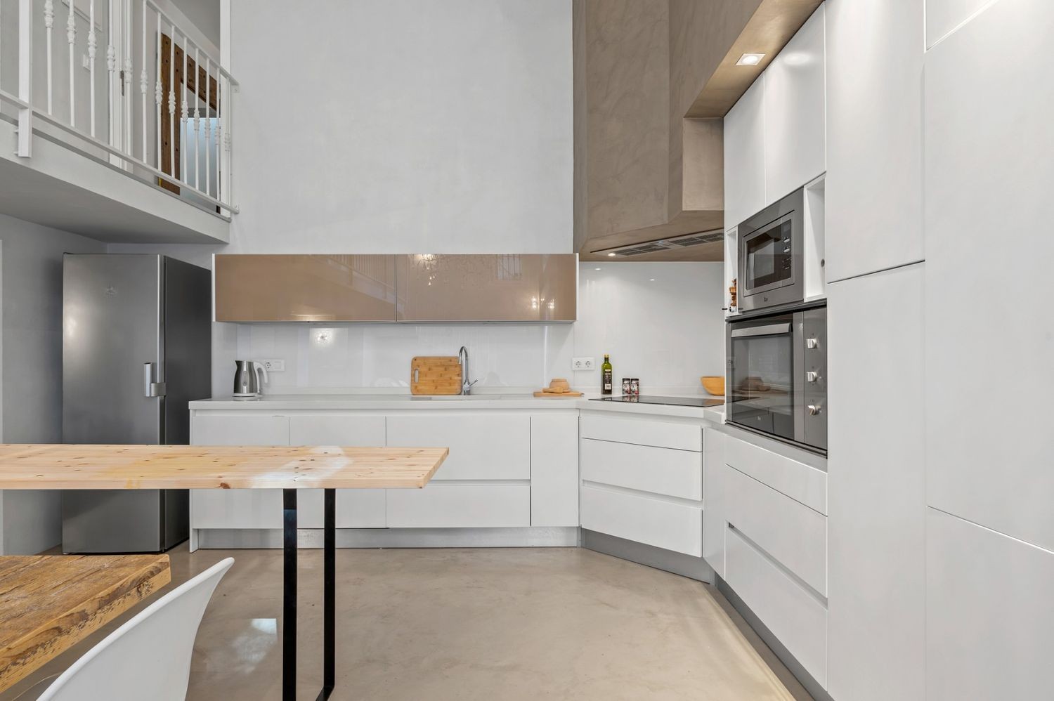 Tontti Altea, Alicante, Espanja 6 makuuhuonetta, 425 m2 No. 179814
