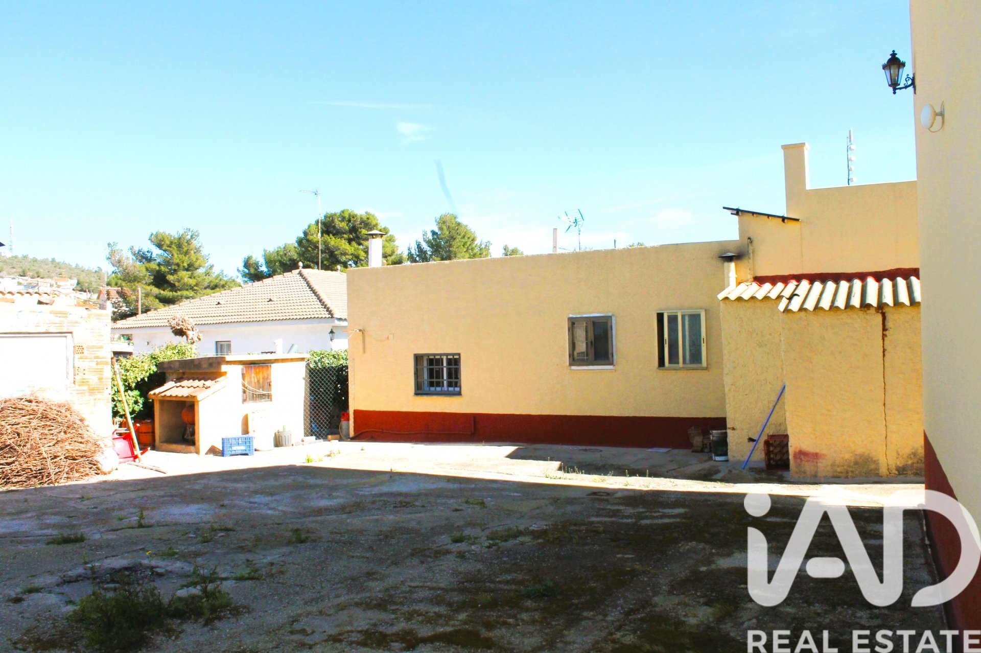 Hus i La Bisbal Del Penedes, Tarragona, Spanien 7 sovrum, 402 kvm. Nr. 173288