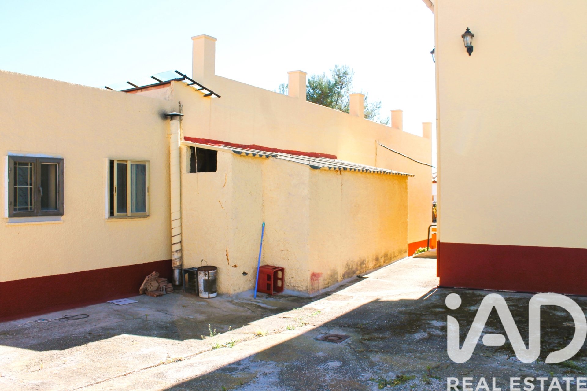 Hus i La Bisbal Del Penedes, Tarragona, Spanien 7 sovrum, 402 kvm. Nr. 173288
