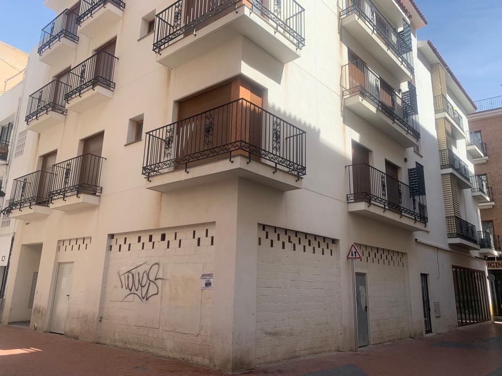 Apartment in Benidorm, Alicante, Spain 6 bedrooms,  No. 95616