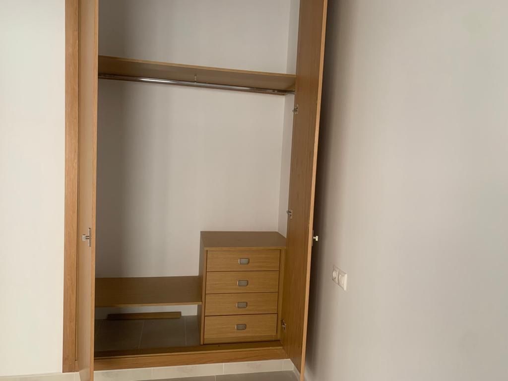 Apartment in Benidorm, Alicante, Spain 6 bedrooms,  No. 95616