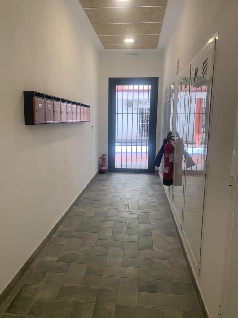 Apartment in Benidorm, Alicante, Spain 6 bedrooms,  No. 95616