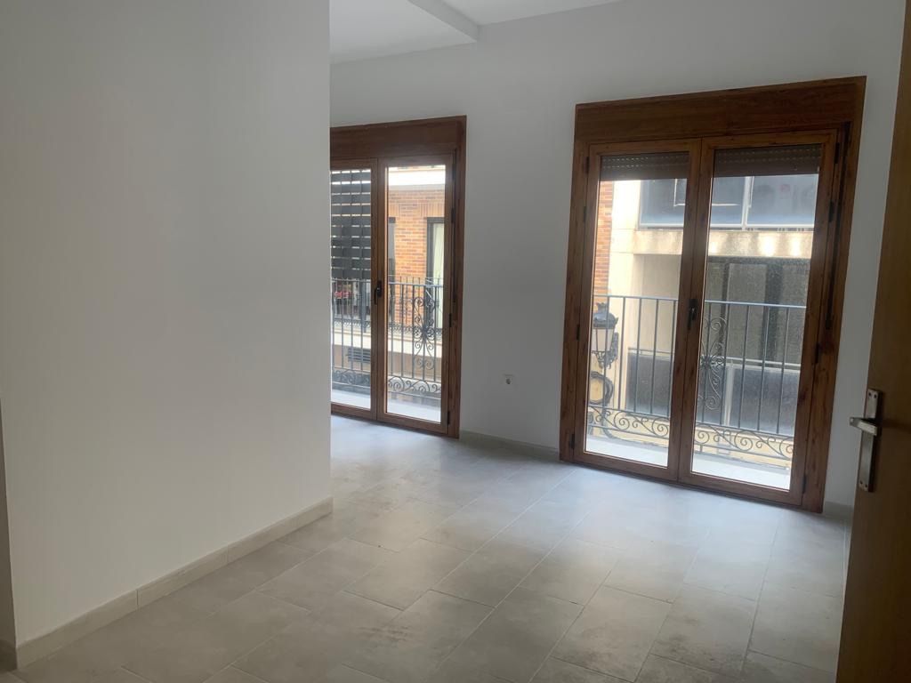 Apartment in Benidorm, Alicante, Spain 6 bedrooms,  No. 95616