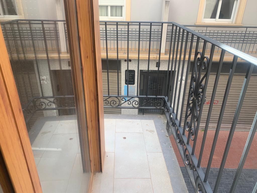 Apartment in Benidorm, Alicante, Spain 6 bedrooms,  No. 95616