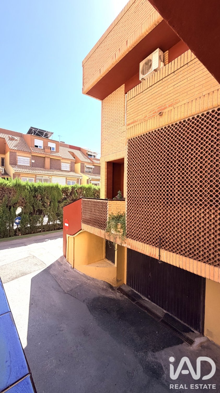 Townhouse in Alicante, Spain 5 bedrooms, 245 sq.m. No. 196562