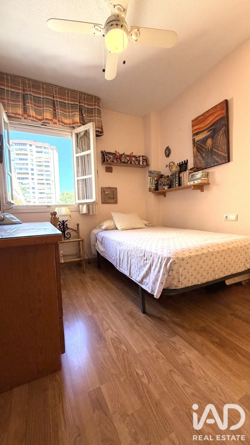 Townhouse in Alicante, Spain 5 bedrooms, 245 sq.m. No. 196562
