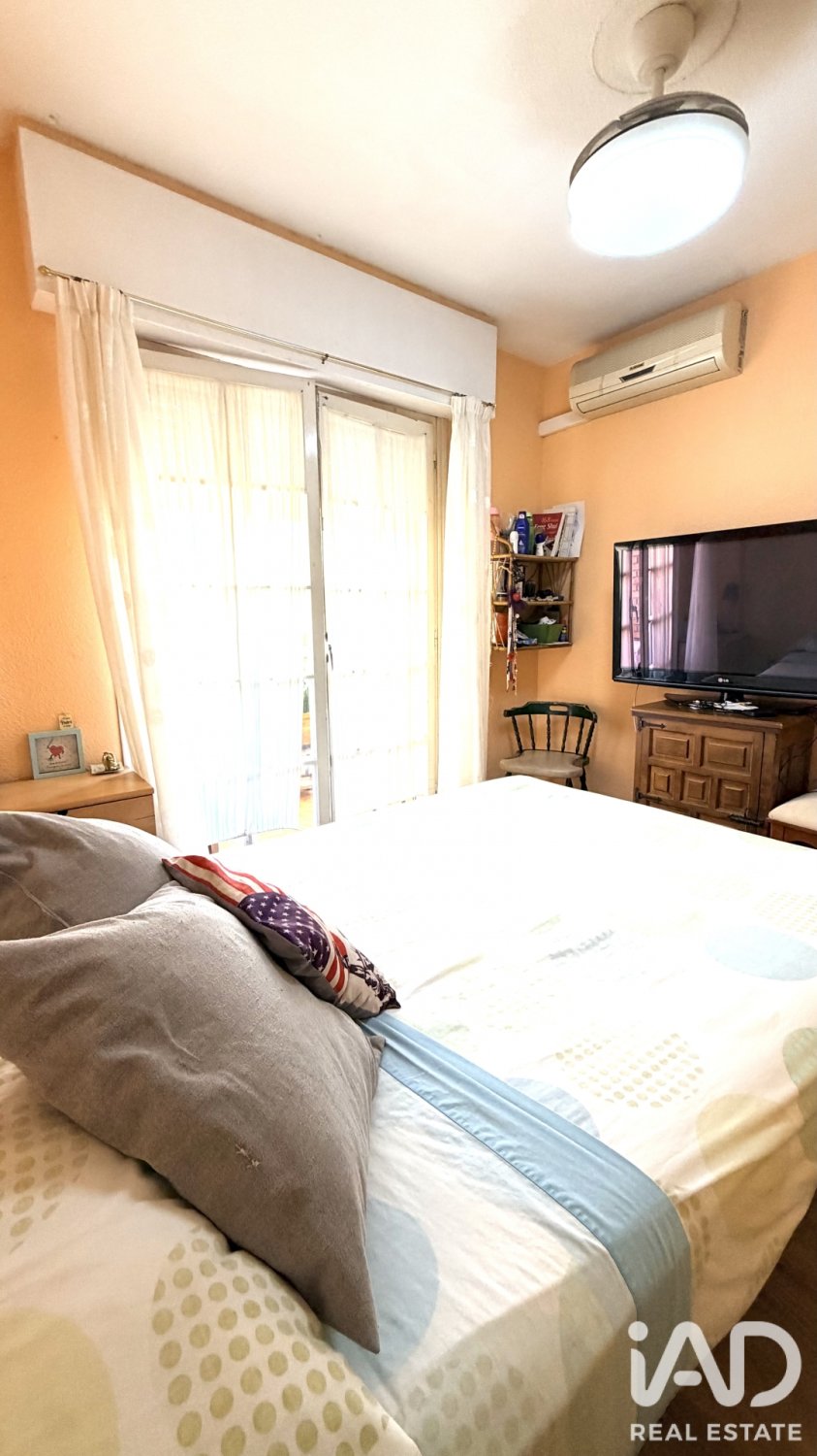 Townhouse in Alicante, Spain 5 bedrooms, 245 sq.m. No. 196562