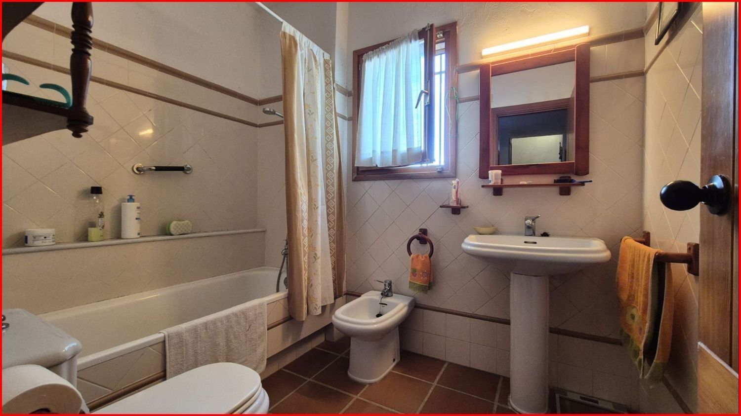 Bungalow i Moraira, Alicante, Spanien 3 sovrum, 93 kvm. Nr. 180069