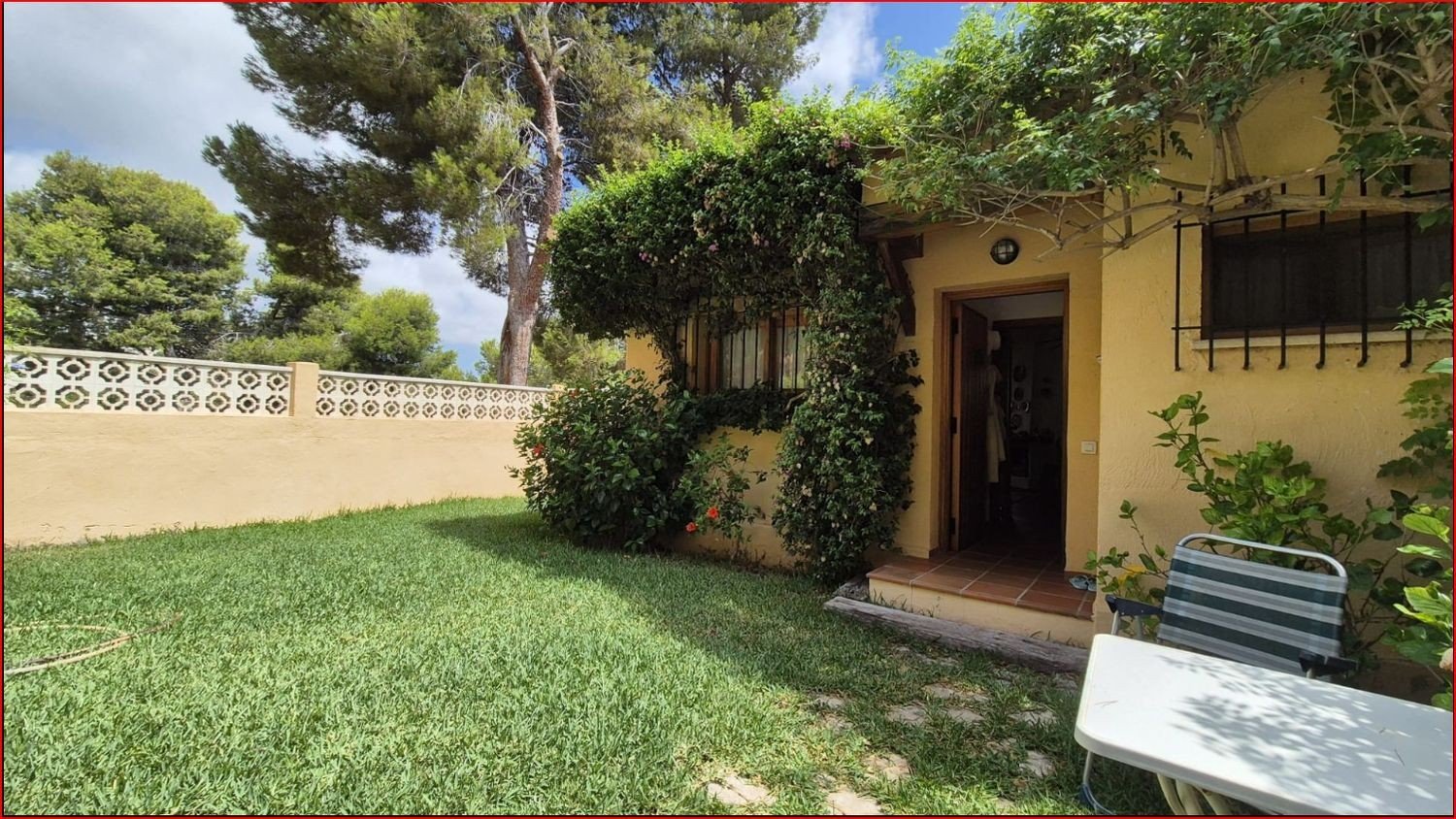 Bungalow i Moraira, Alicante, Spanien 3 sovrum, 93 kvm. Nr. 180069