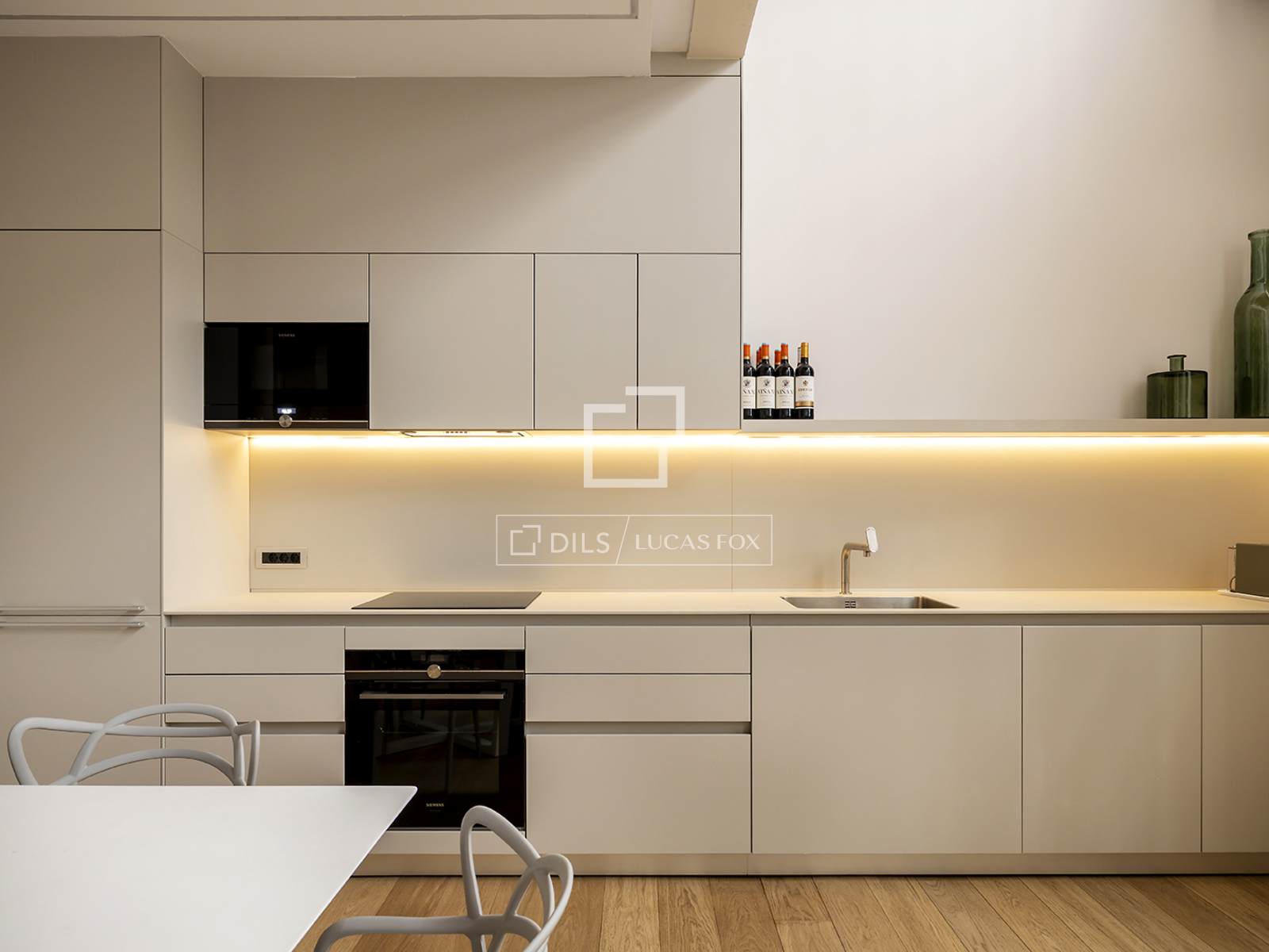 Apartment à Barcelona, Espagne 1 chambre, 173 m2 No. 167964