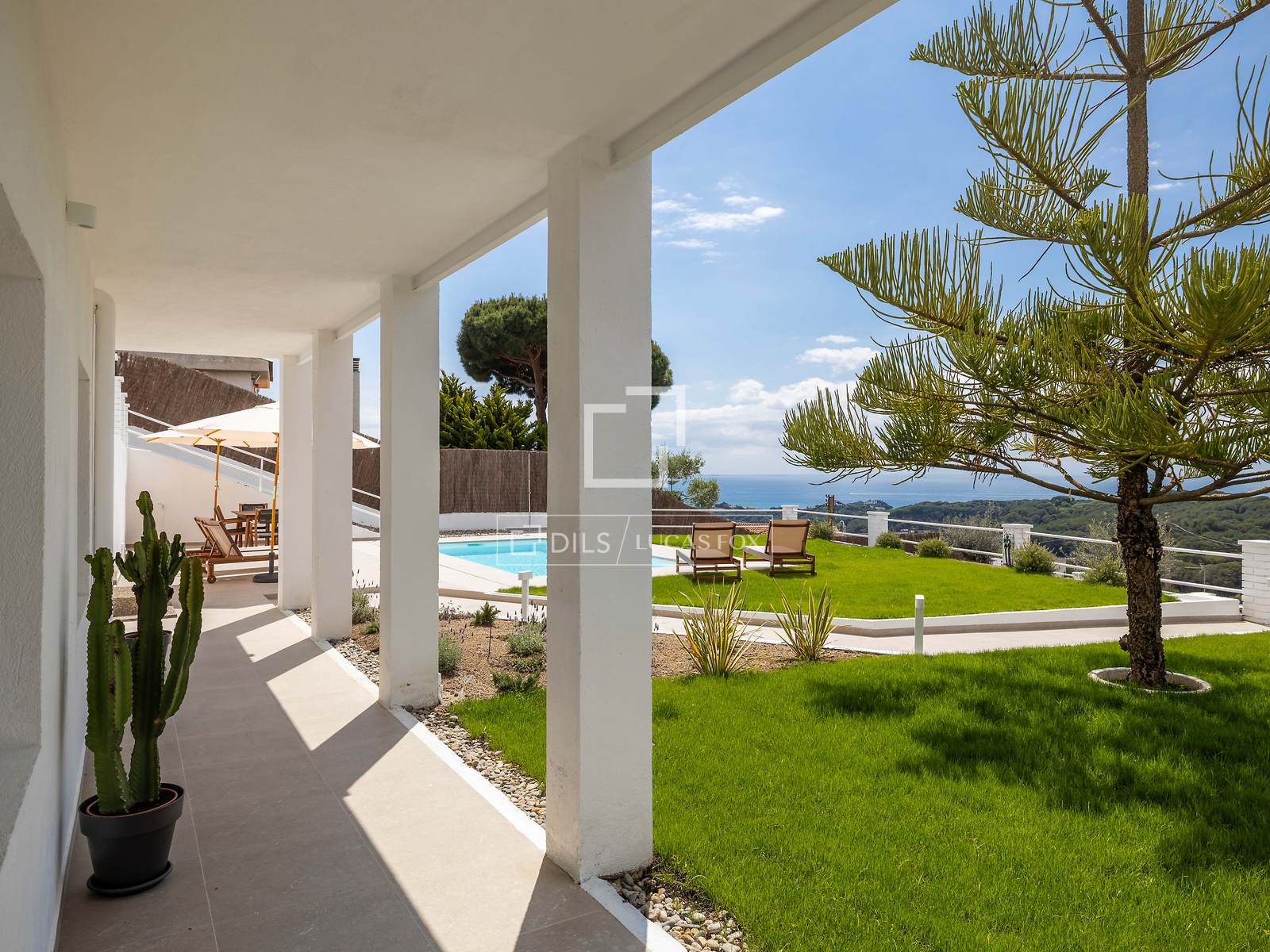 Villa i Sant Pol de Mar, Barcelona, Spanien 4 sovrum, 250 kvm. Nr. 167961