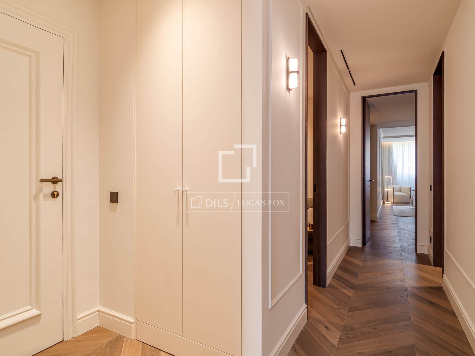 Wohnung in Barcelona, Spanien 3 Schlafzimmer, 211 m2 Nr. 167959