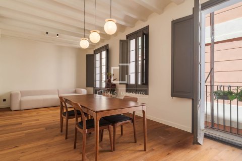 Apartament w Barcelona, Hiszpania 2 sypialnie, 101 mkw. nr 167962