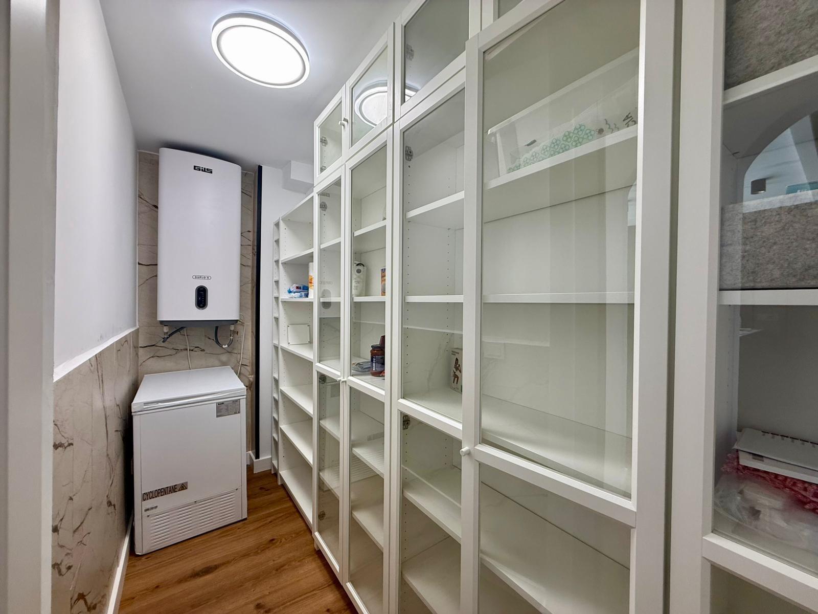 Квартира в Гуардамар-дель-Сегура, Аликанте, Испания 4 спальни, 150м2 №190267
