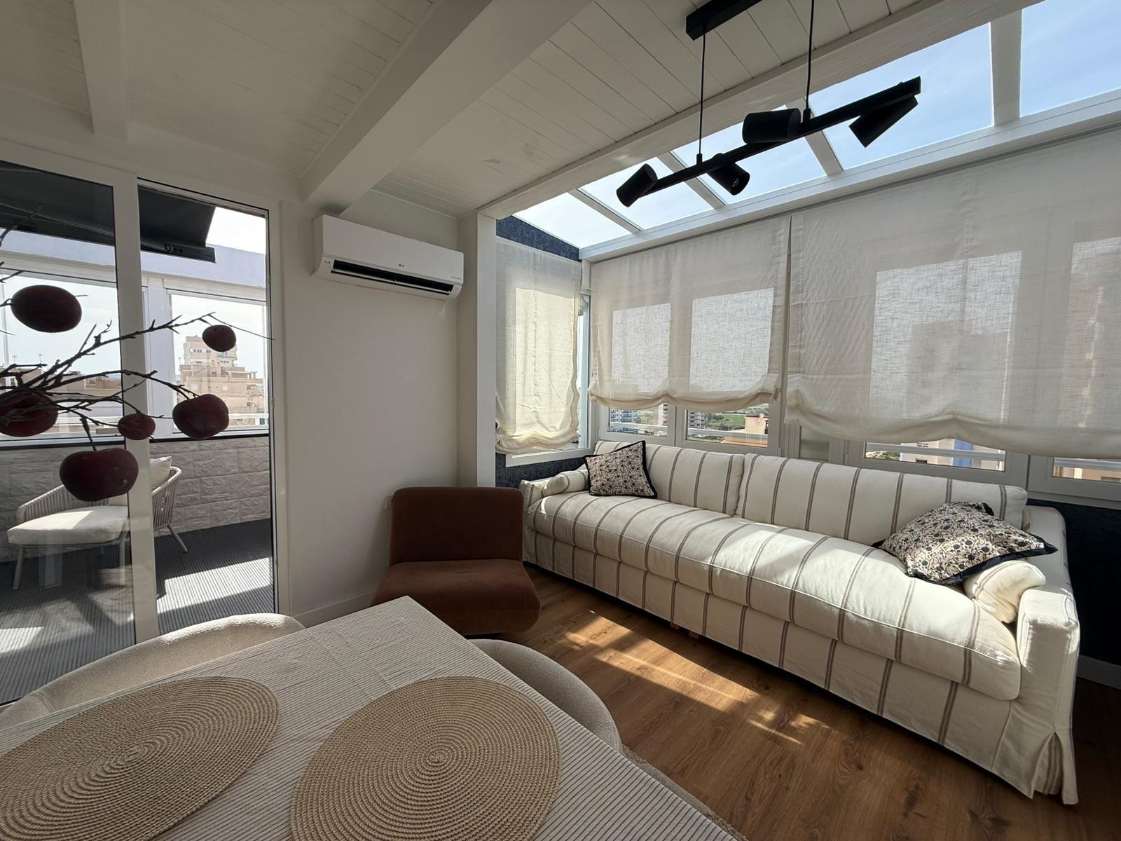 Квартира в Гуардамар-дель-Сегура, Аликанте, Испания 4 спальни, 150м2 №190267