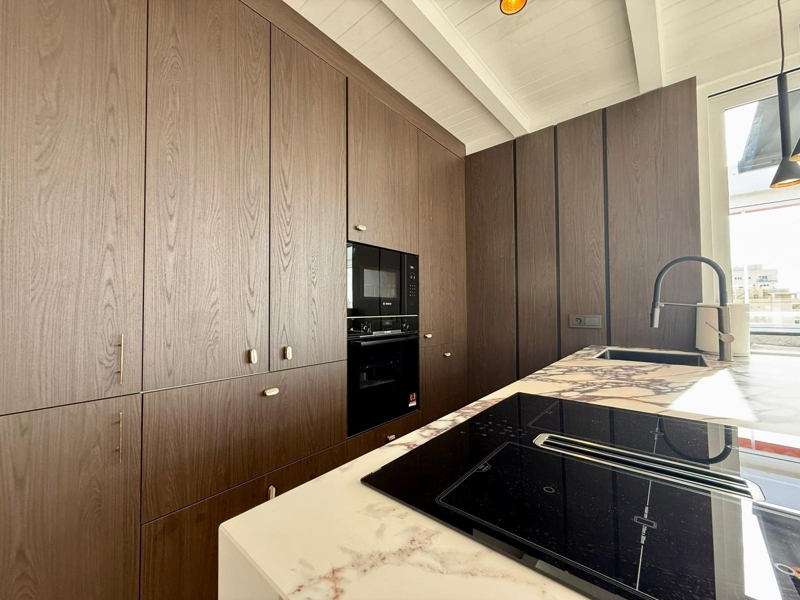 Квартира в Гуардамар-дель-Сегура, Аликанте, Испания 4 спальни, 150м2 №190267