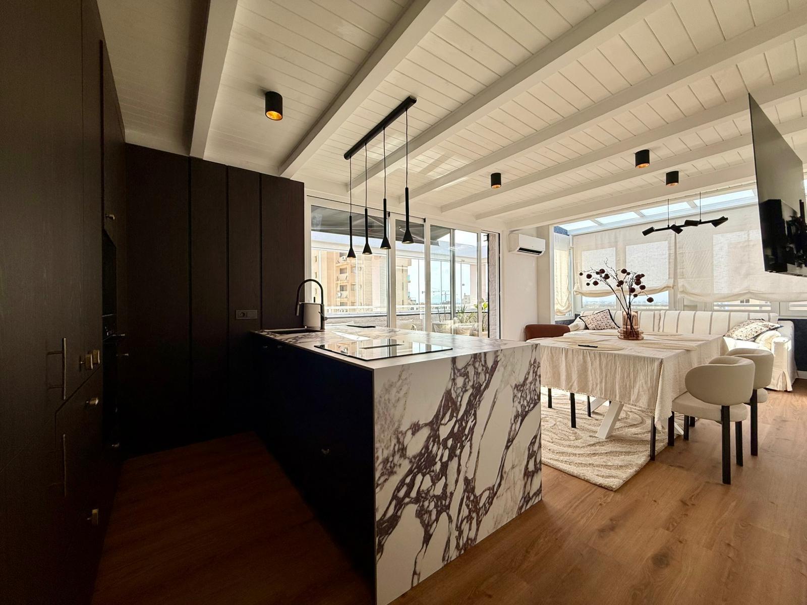 Квартира в Гуардамар-дель-Сегура, Аликанте, Испания 4 спальни, 150м2 №190267