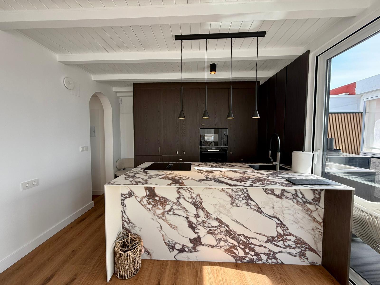 Квартира в Гуардамар-дель-Сегура, Аликанте, Испания 4 спальни, 150м2 №190267