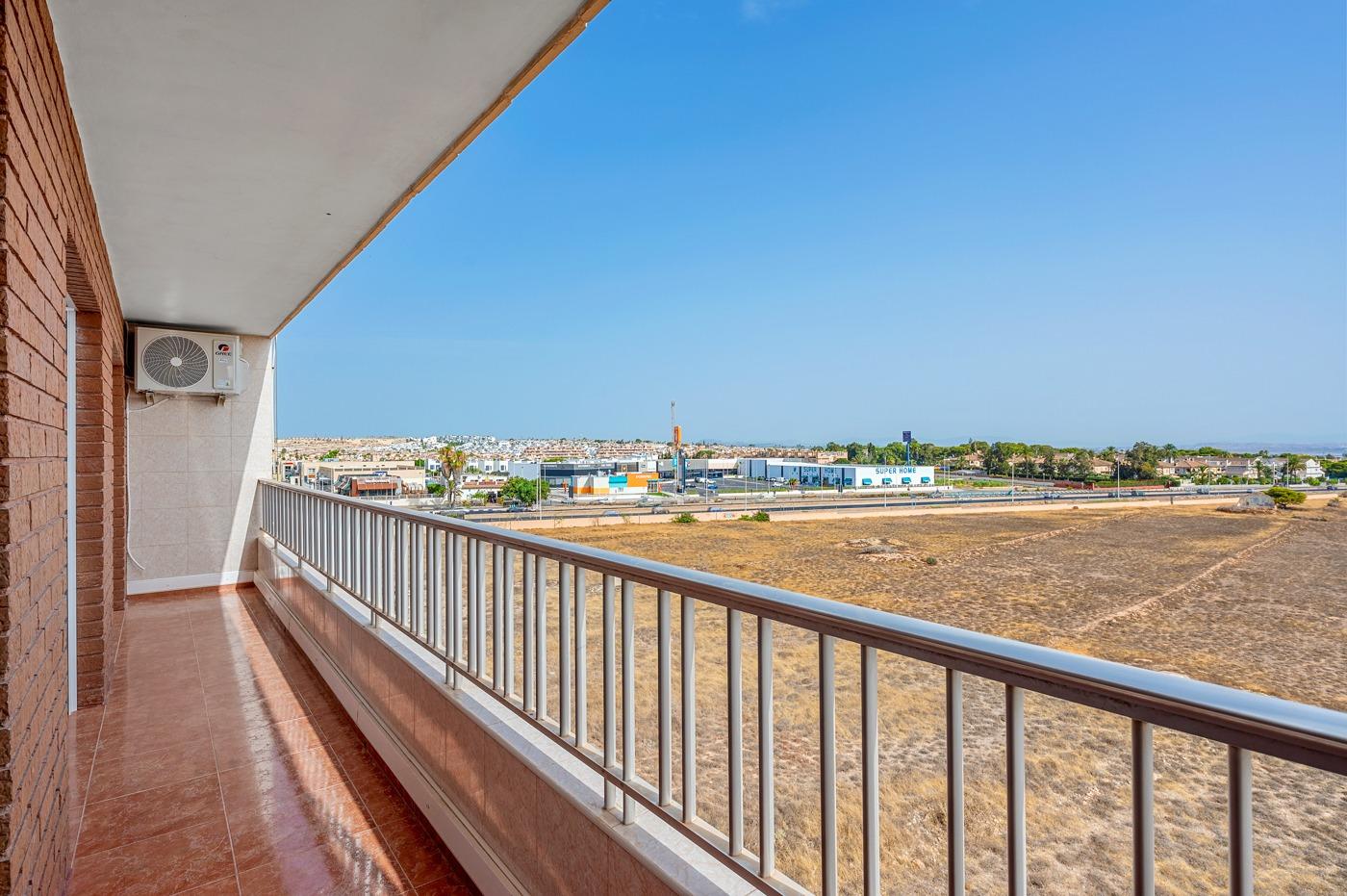Wohnung in Punta Prima, Alicante, Spanien 2 Schlafzimmer, 70 m2 Nr. 190273