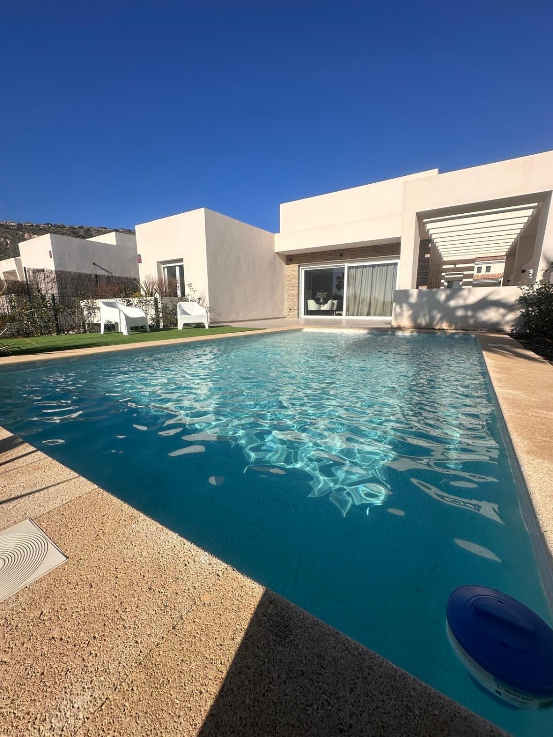 Huvila Algorfa, Alicante, Espanja 4 makuuhuonetta, 318 m2 No. 190268
