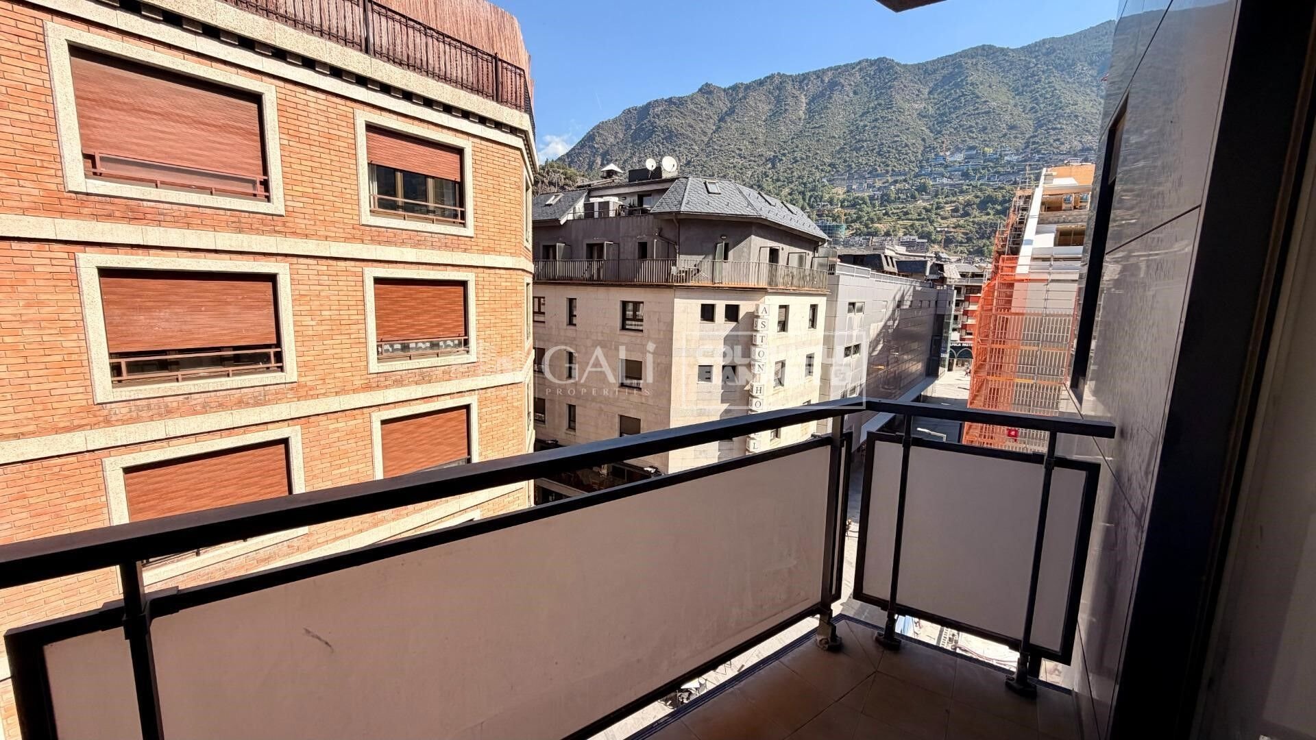 Apartment à Principado De Andorra (Ninguna Poblacion Tiene C.P.), Lleida, Espagne 3 chambres, 143 m2 No. 178414
