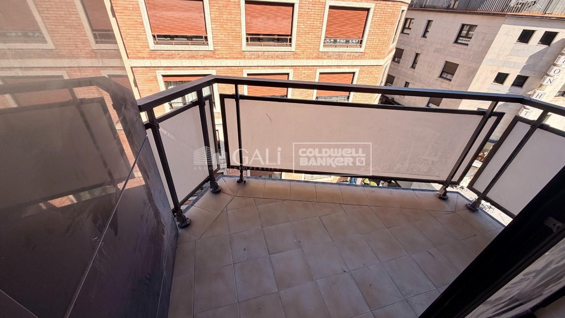 Apartment à Principado De Andorra (Ninguna Poblacion Tiene C.P.), Lleida, Espagne 3 chambres, 143 m2 No. 178414