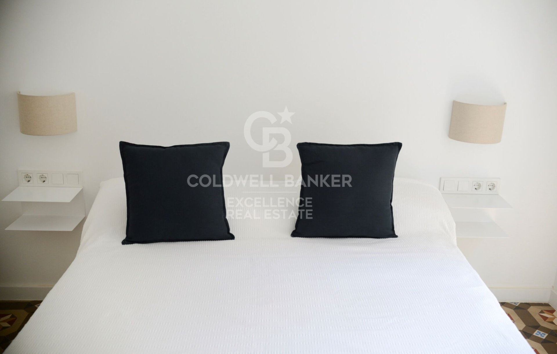 Apartment à Valencia, Espagne 3 chambres, 129 m2 No. 178413