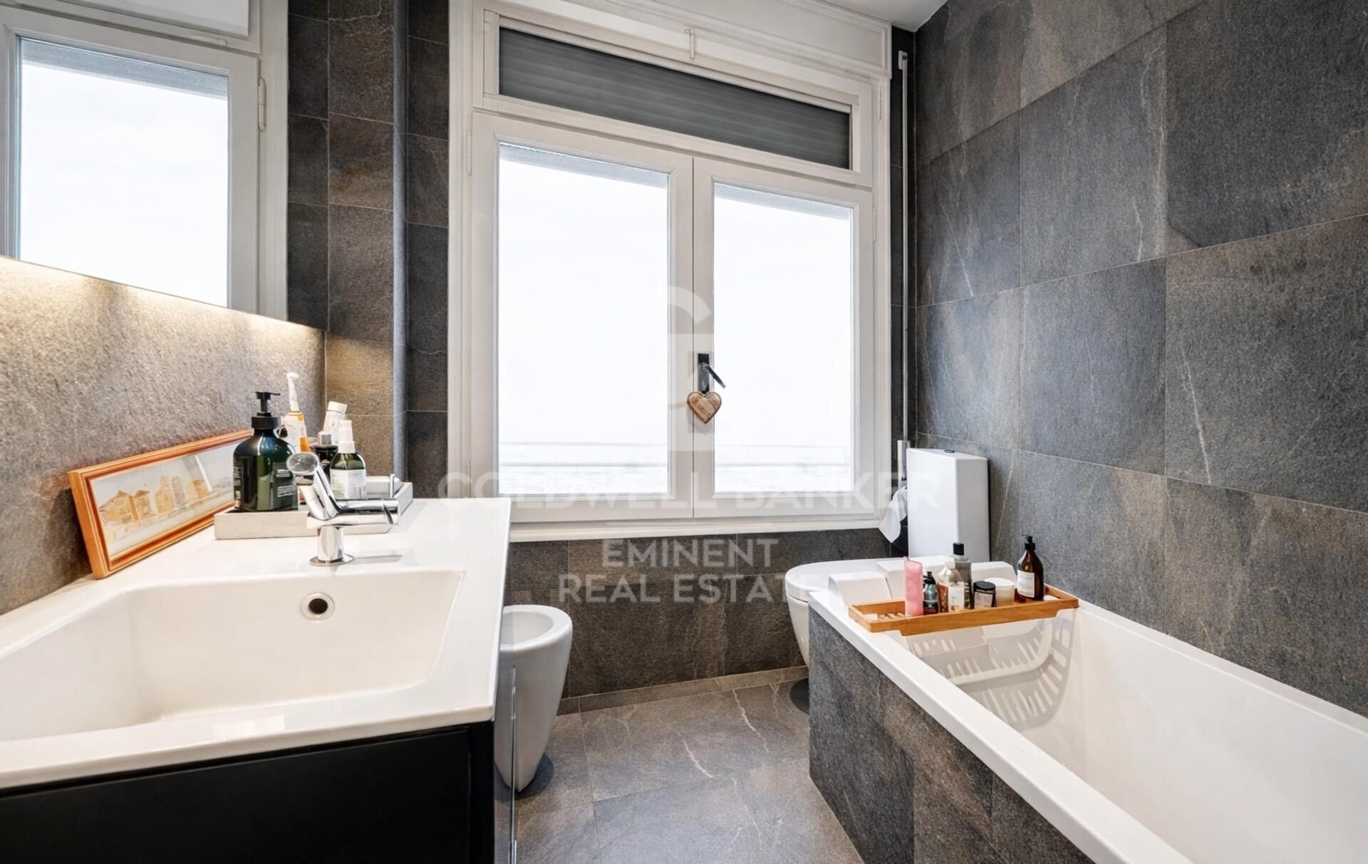 Apartment à Barcelona, Espagne 7 chambres, 400 m2 No. 178411