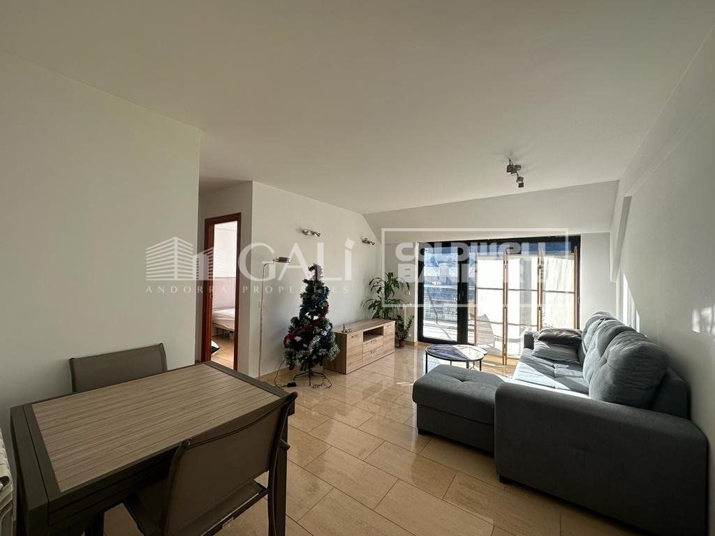 Apartment à Principado De Andorra (Ninguna Poblacion Tiene C.P.), Lleida, Espagne 2 chambres, 75 m2 No. 178412