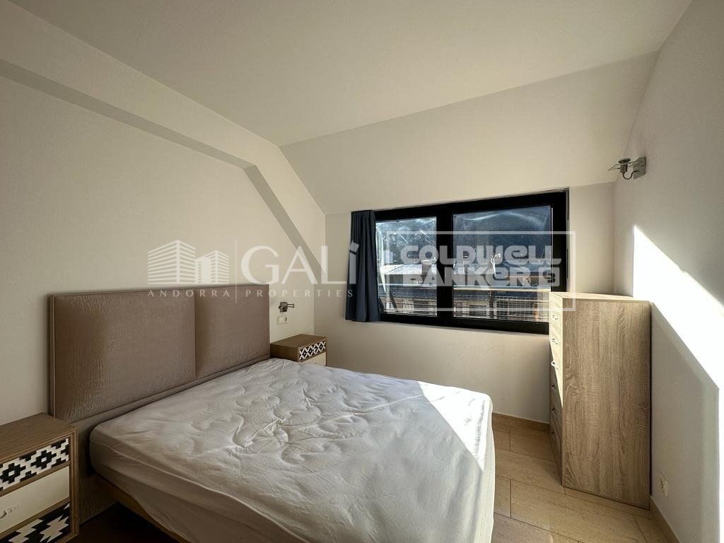 Apartment à Principado De Andorra (Ninguna Poblacion Tiene C.P.), Lleida, Espagne 2 chambres, 75 m2 No. 178412
