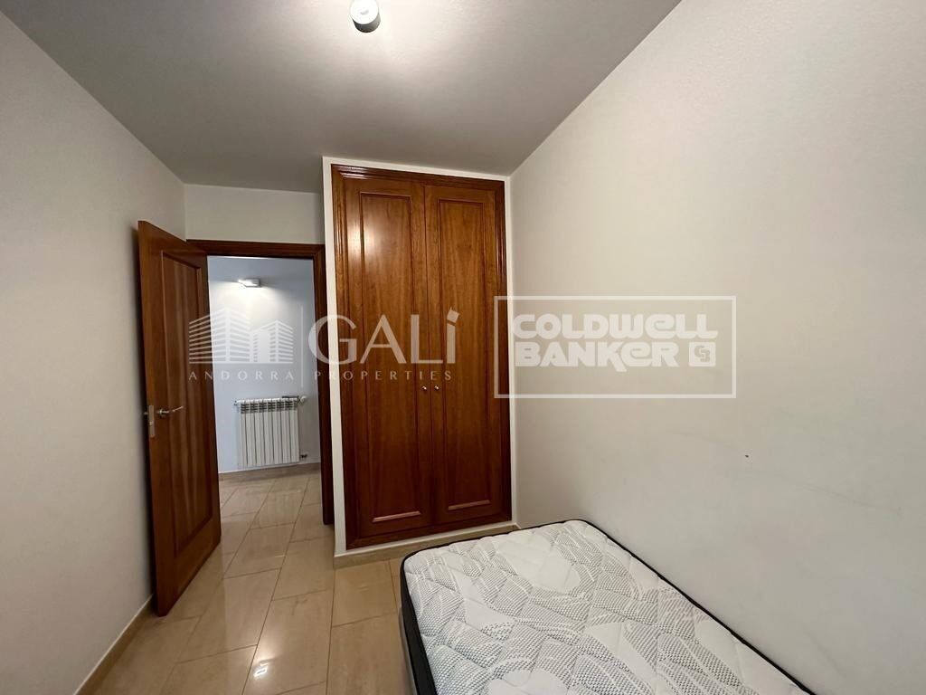 Apartment à Principado De Andorra (Ninguna Poblacion Tiene C.P.), Lleida, Espagne 2 chambres, 75 m2 No. 178412