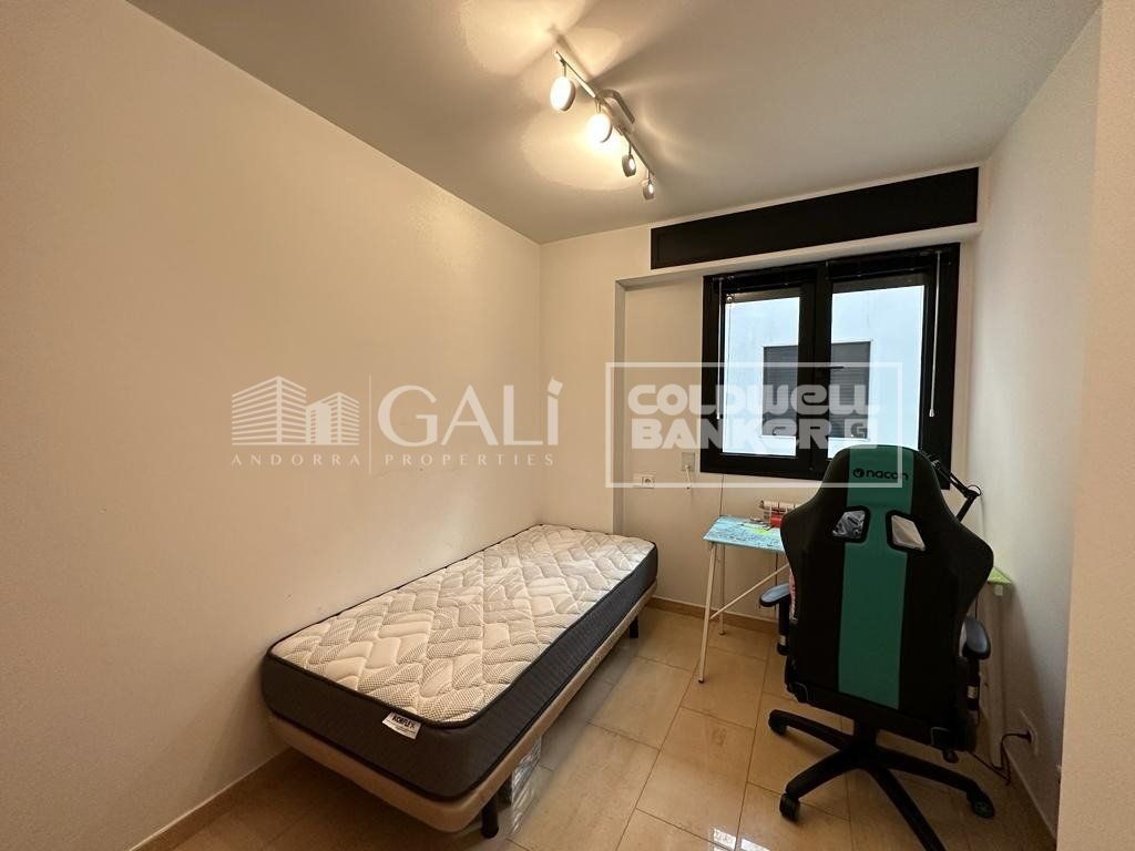 Apartment à Principado De Andorra (Ninguna Poblacion Tiene C.P.), Lleida, Espagne 2 chambres, 75 m2 No. 178412