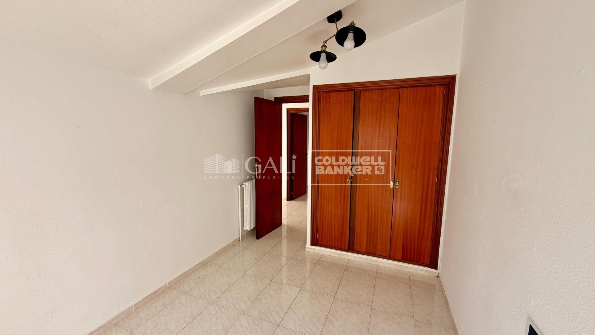 Apartamento en Principado De Andorra (Ninguna Poblacion Tiene C.P.), Lérida, España 2 dormitorios, 70 m2 No. 178416