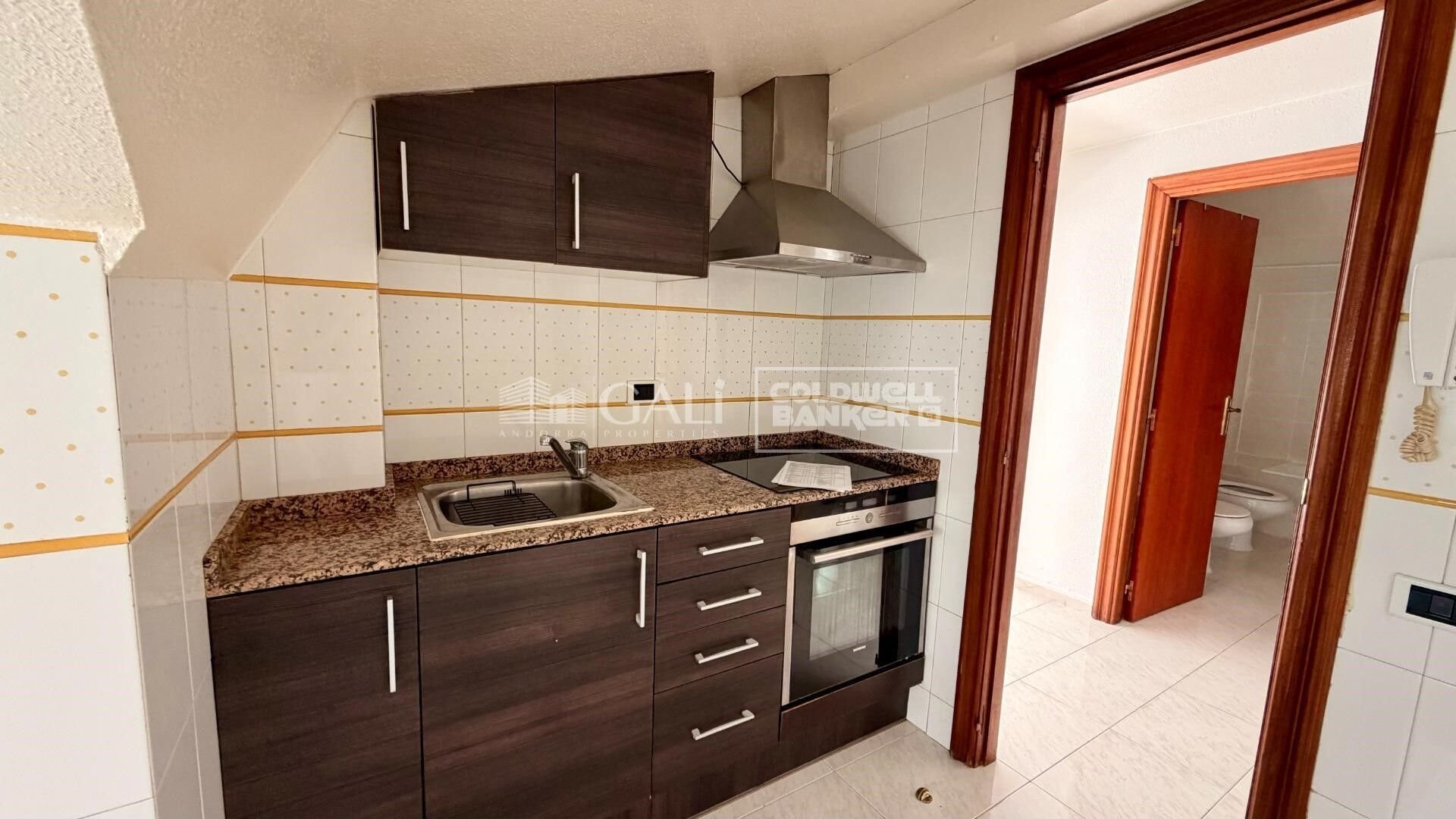 Apartamento en Principado De Andorra (Ninguna Poblacion Tiene C.P.), Lérida, España 2 dormitorios, 70 m2 No. 178416