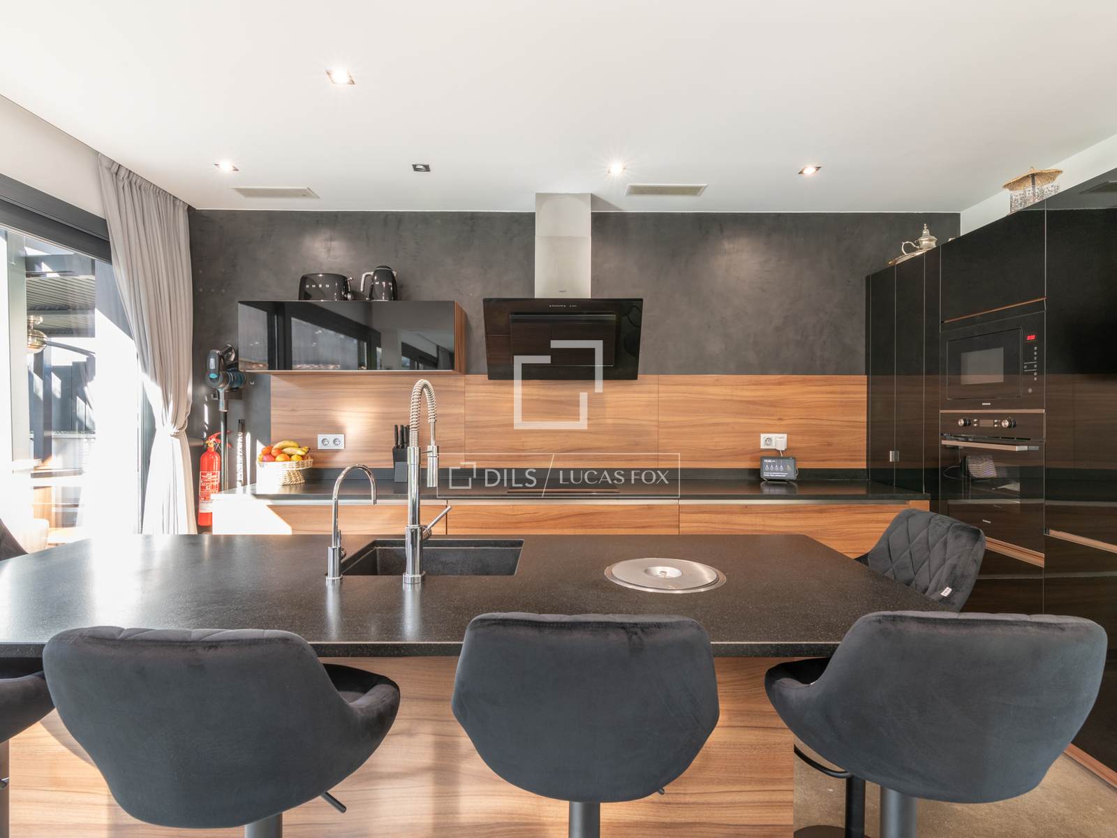 Villa à Castelldefels, Barcelona, Espagne 5 chambres, 362 m2 No. 192871