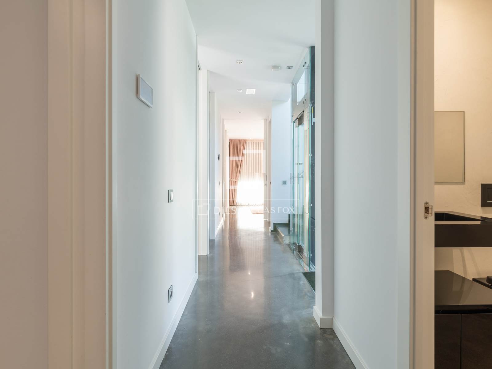Villa à Castelldefels, Barcelona, Espagne 5 chambres, 362 m2 No. 192871