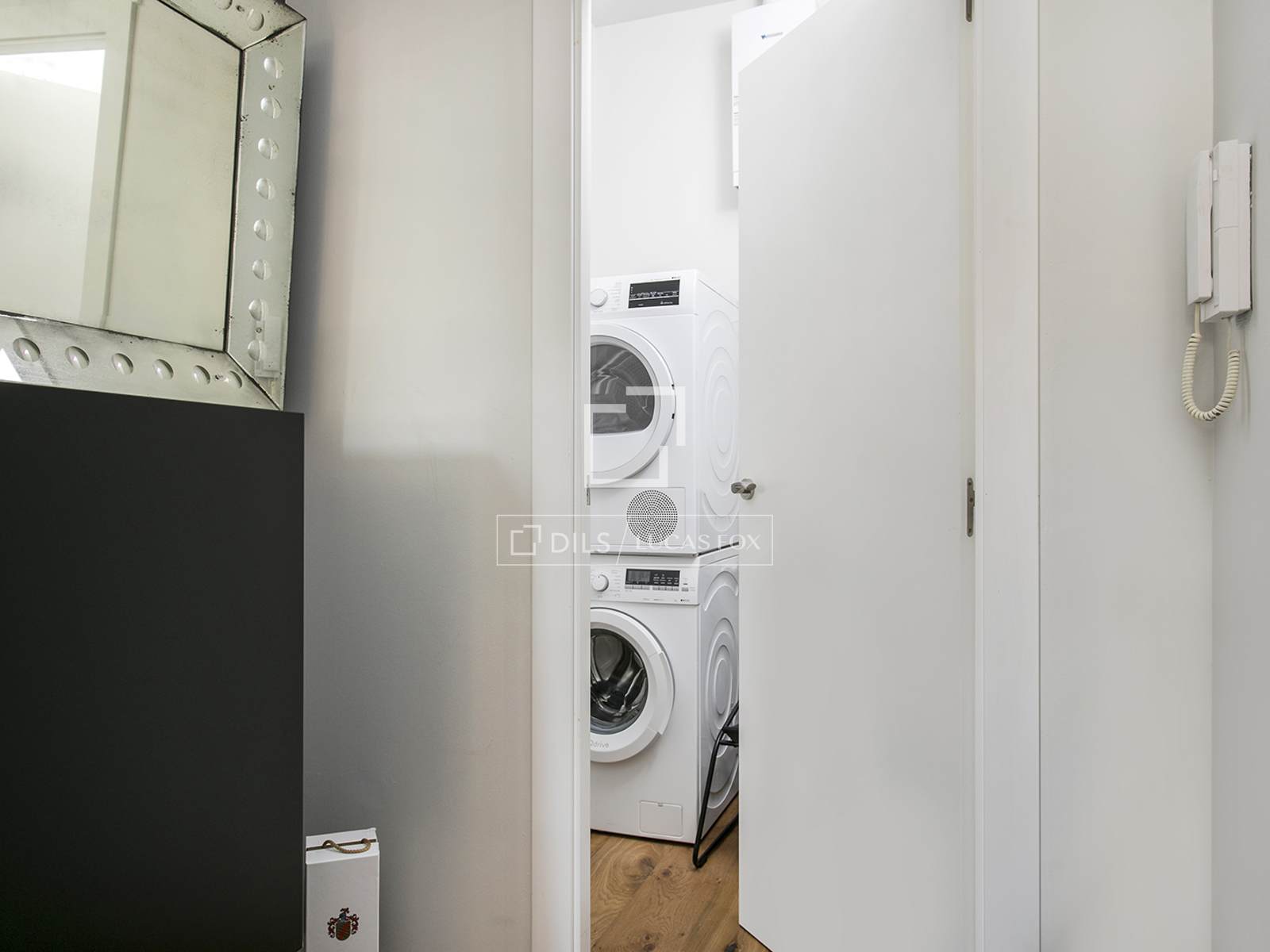 Dzīvoklis Barcelona, Spānijā 2 istabas, 95 m2 Nr. 192868