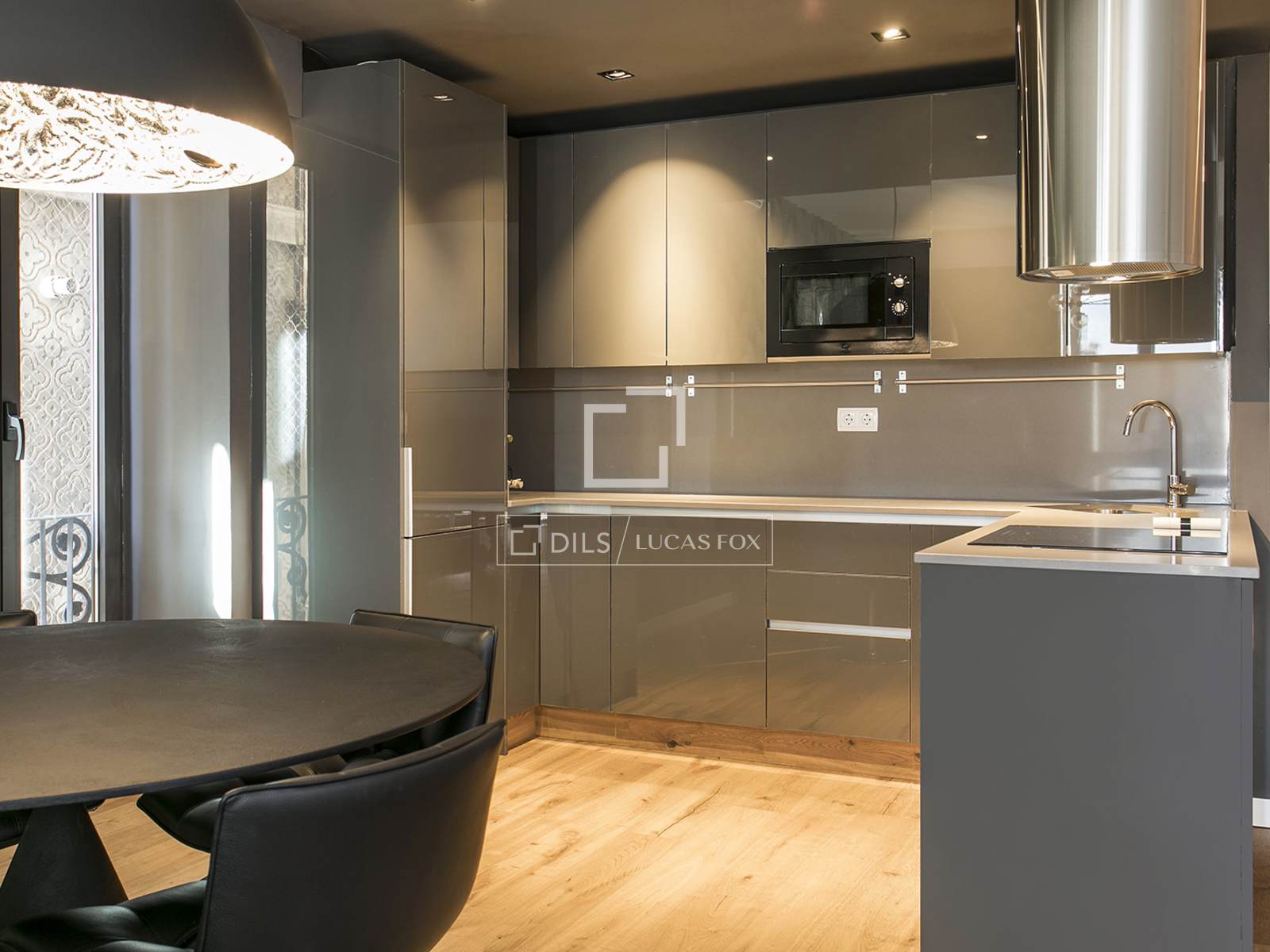 Dzīvoklis Barcelona, Spānijā 2 istabas, 95 m2 Nr. 192868