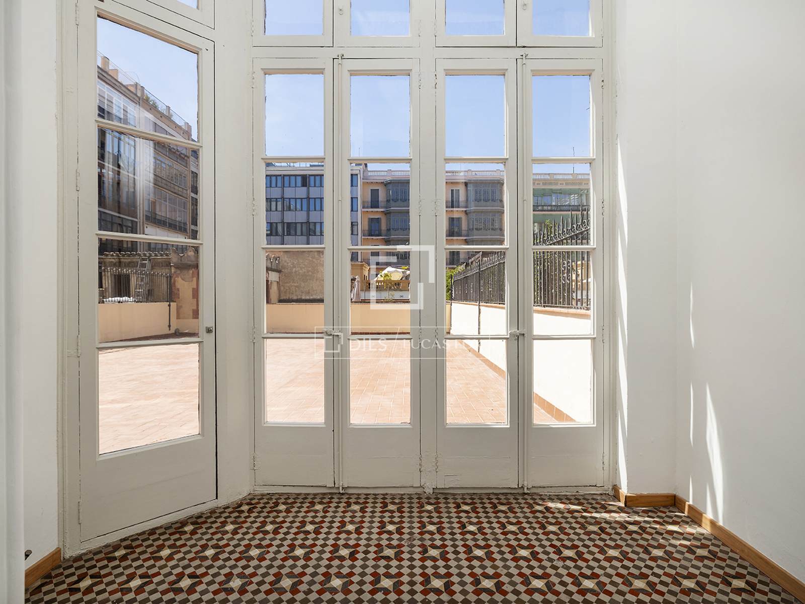 Dzīvoklis Barcelona, Spānijā 3 istabas, 167 m2 Nr. 192873