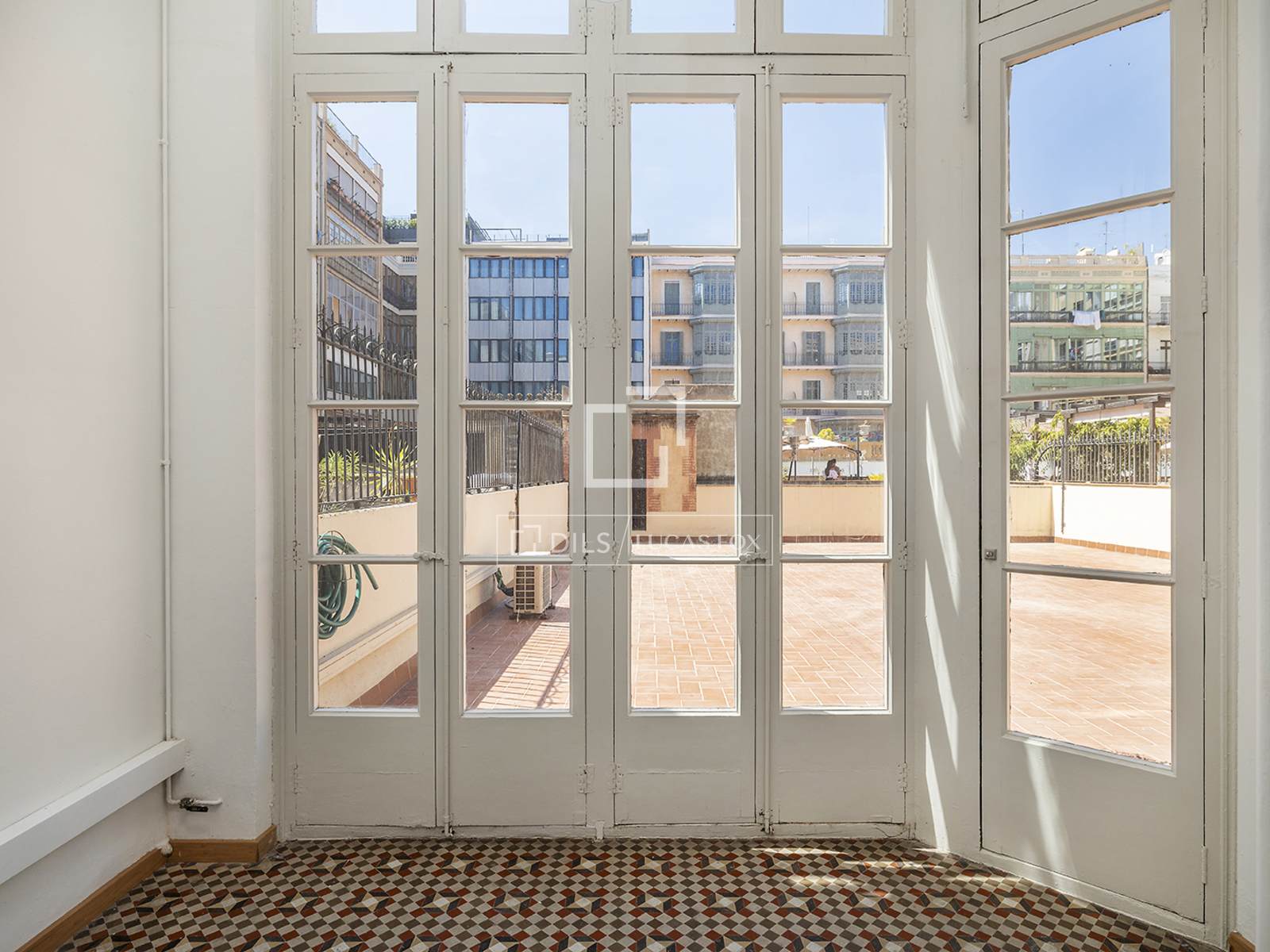 Dzīvoklis Barcelona, Spānijā 3 istabas, 167 m2 Nr. 192873