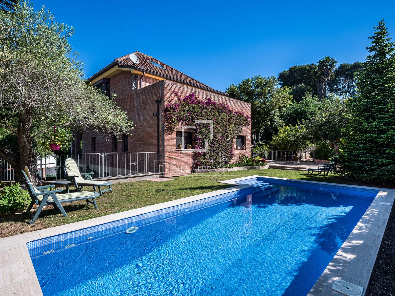 Villa à Sant Cugat Del Valles, Barcelona, Espagne 5 chambres, 593 m2 No. 192869