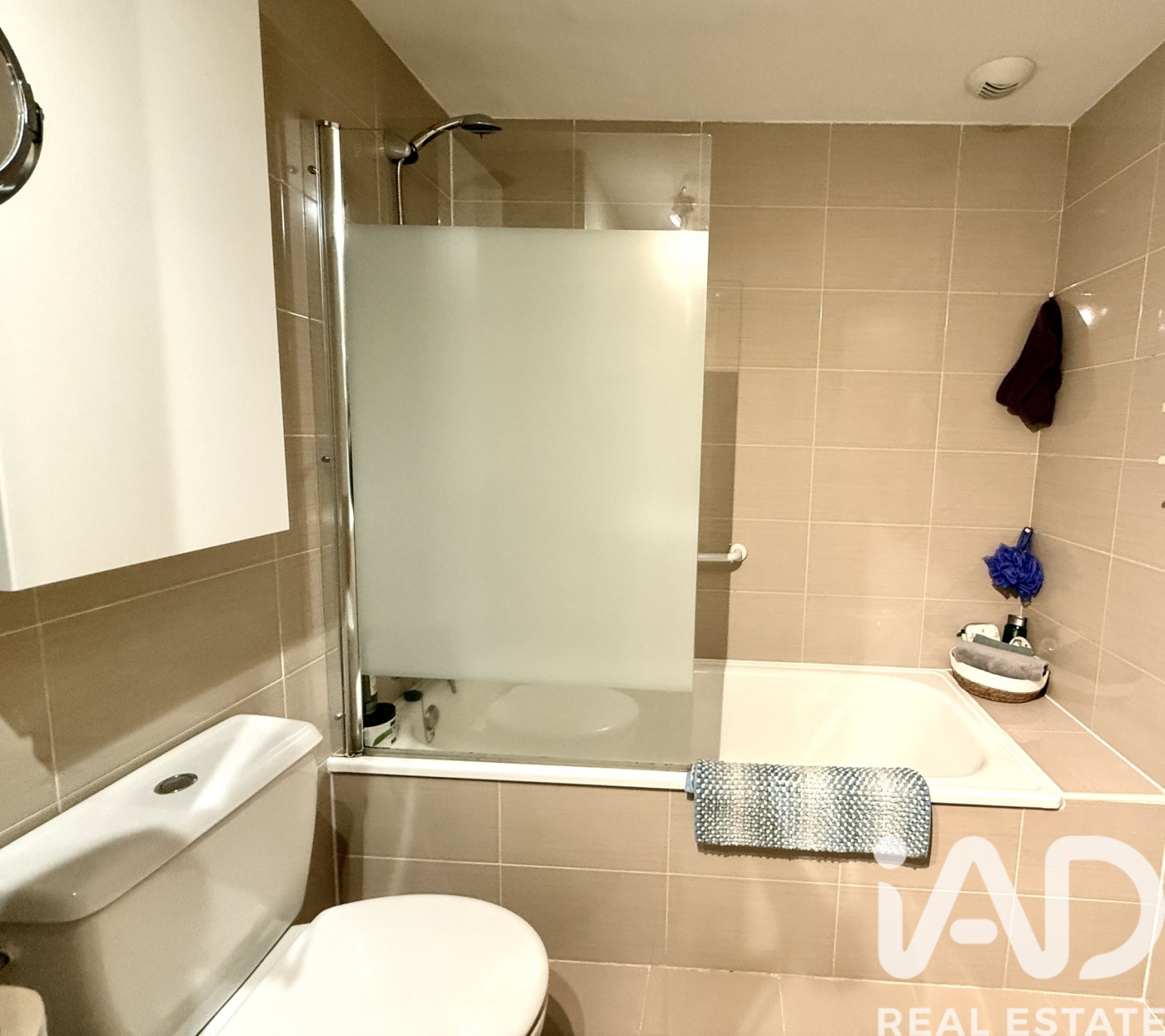 Appartamento a Villalbilla, Madrid, Spagna 2 camere da letto, 117 mq. N° 196640