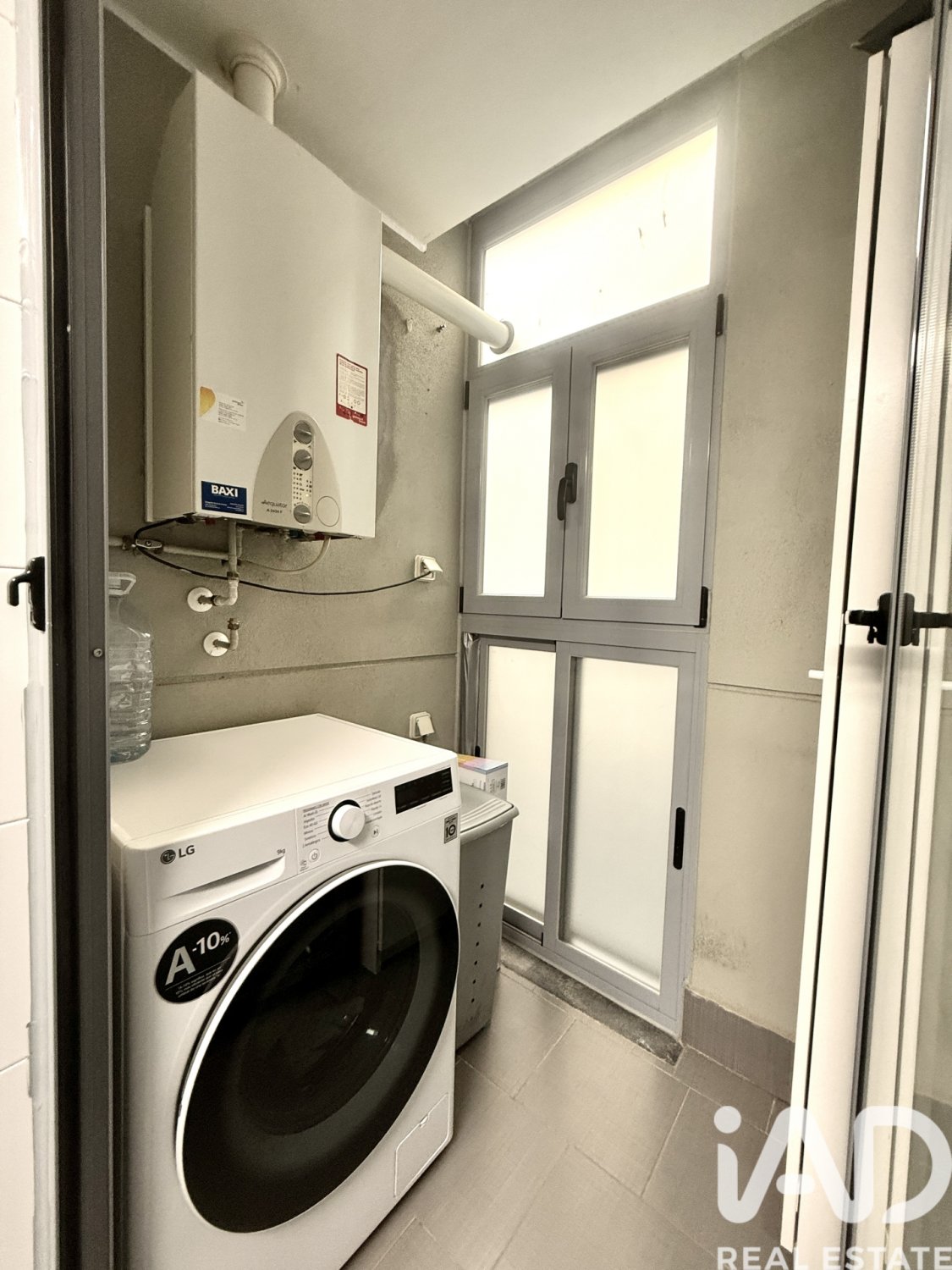 Appartamento a Villalbilla, Madrid, Spagna 2 camere da letto, 117 mq. N° 196640