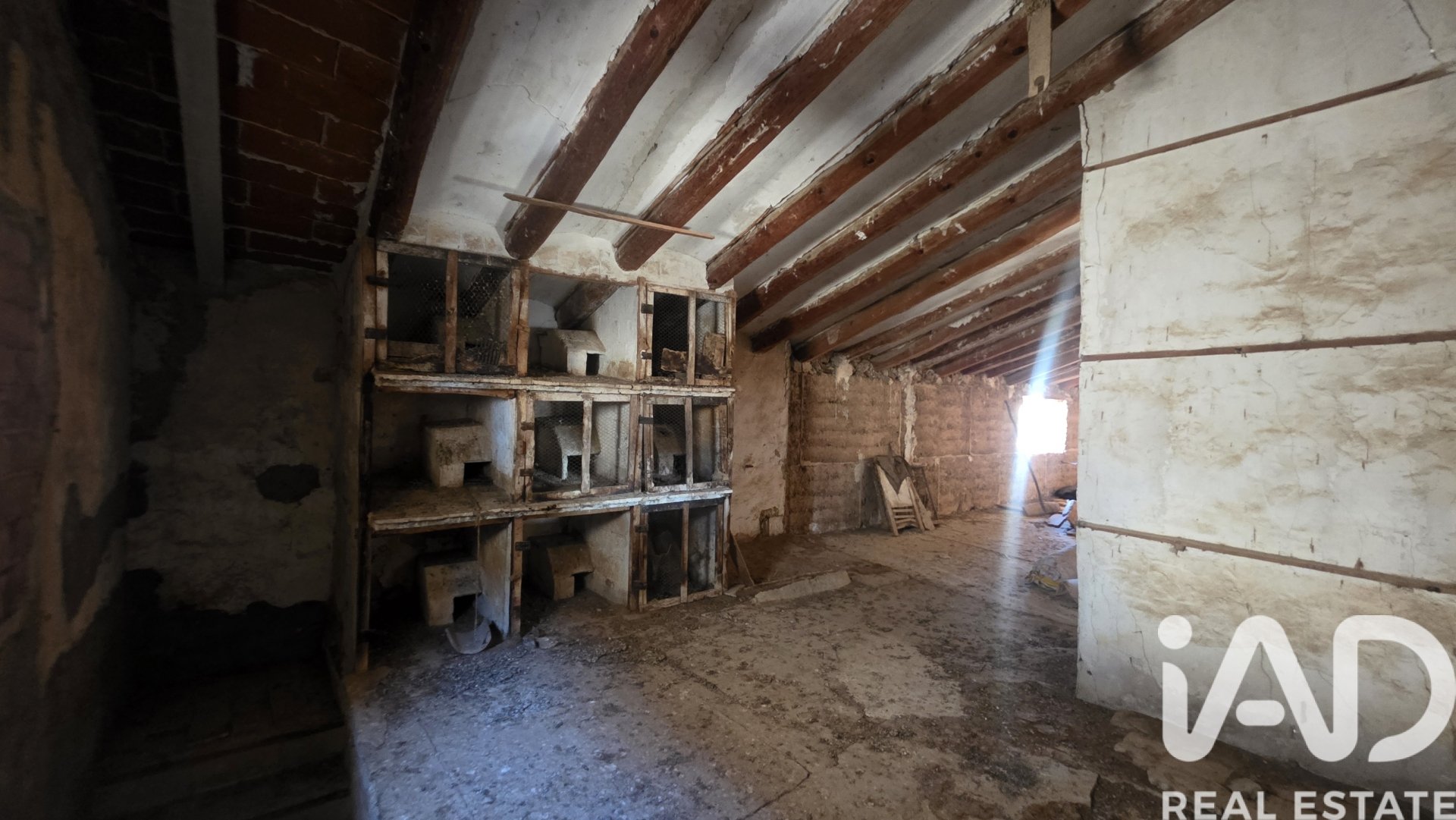Villa à Torrelles de Foix, Barcelona, Espagne 5 chambres, 390 m2 No. 196641