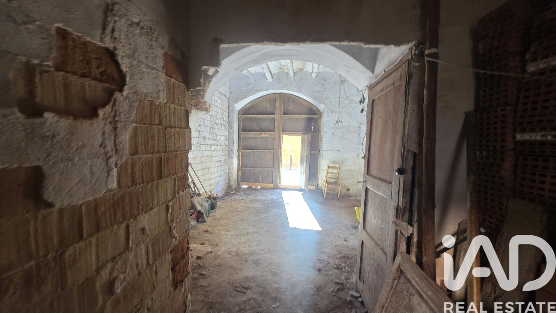 Villa à Torrelles de Foix, Barcelona, Espagne 5 chambres, 390 m2 No. 196641