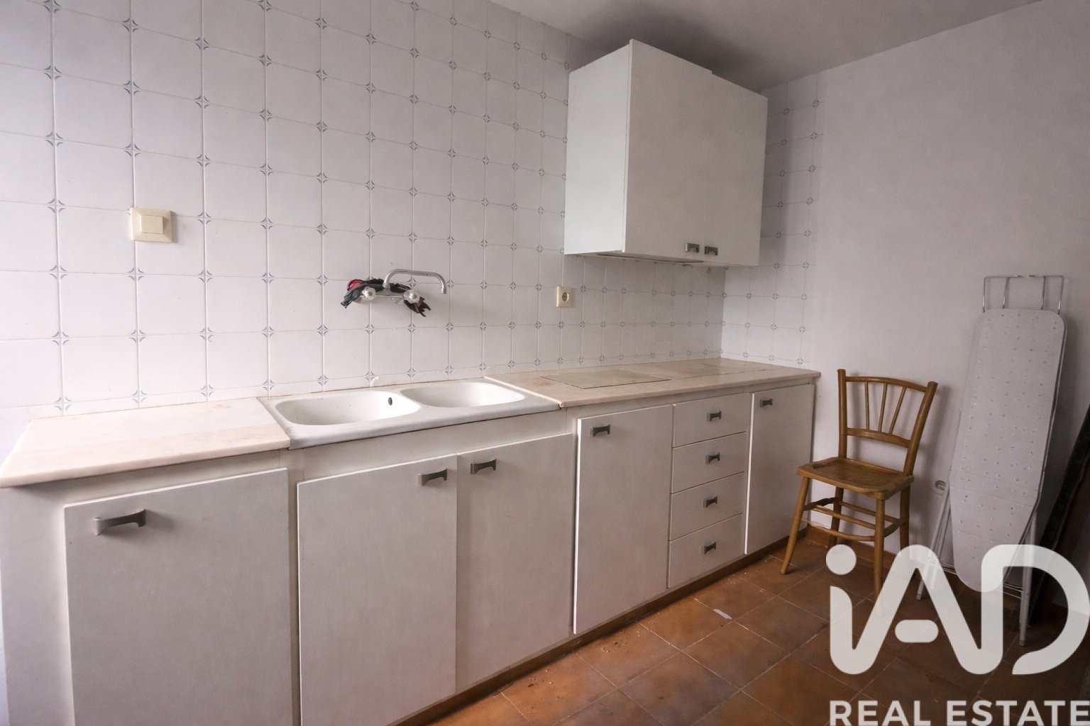 Villa à Torrelles de Foix, Barcelona, Espagne 5 chambres, 390 m2 No. 196641