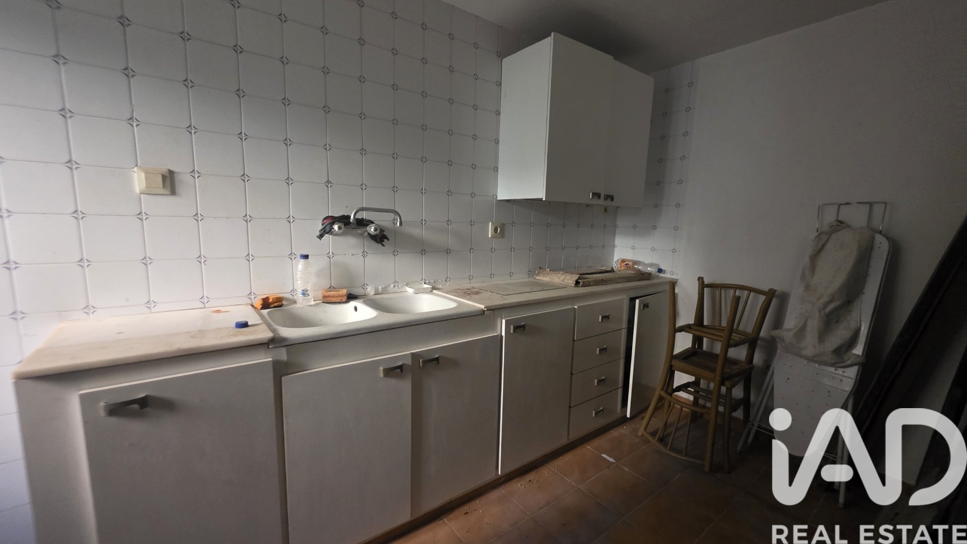 Villa à Torrelles de Foix, Barcelona, Espagne 5 chambres, 390 m2 No. 196641
