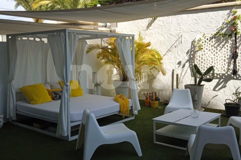 Apartment in Palm-Mar, Tenerife, Spain 2 bedrooms, 73 sq.m. No. 102985