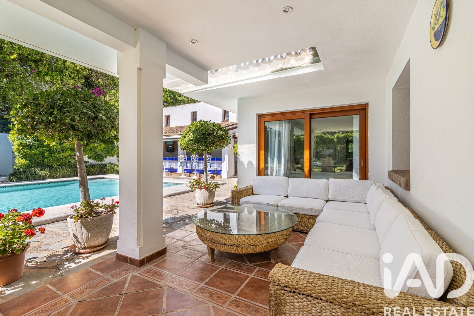 House à Estepona, Malaga, Espagne 5 chambres, 600 m2 No. 173068