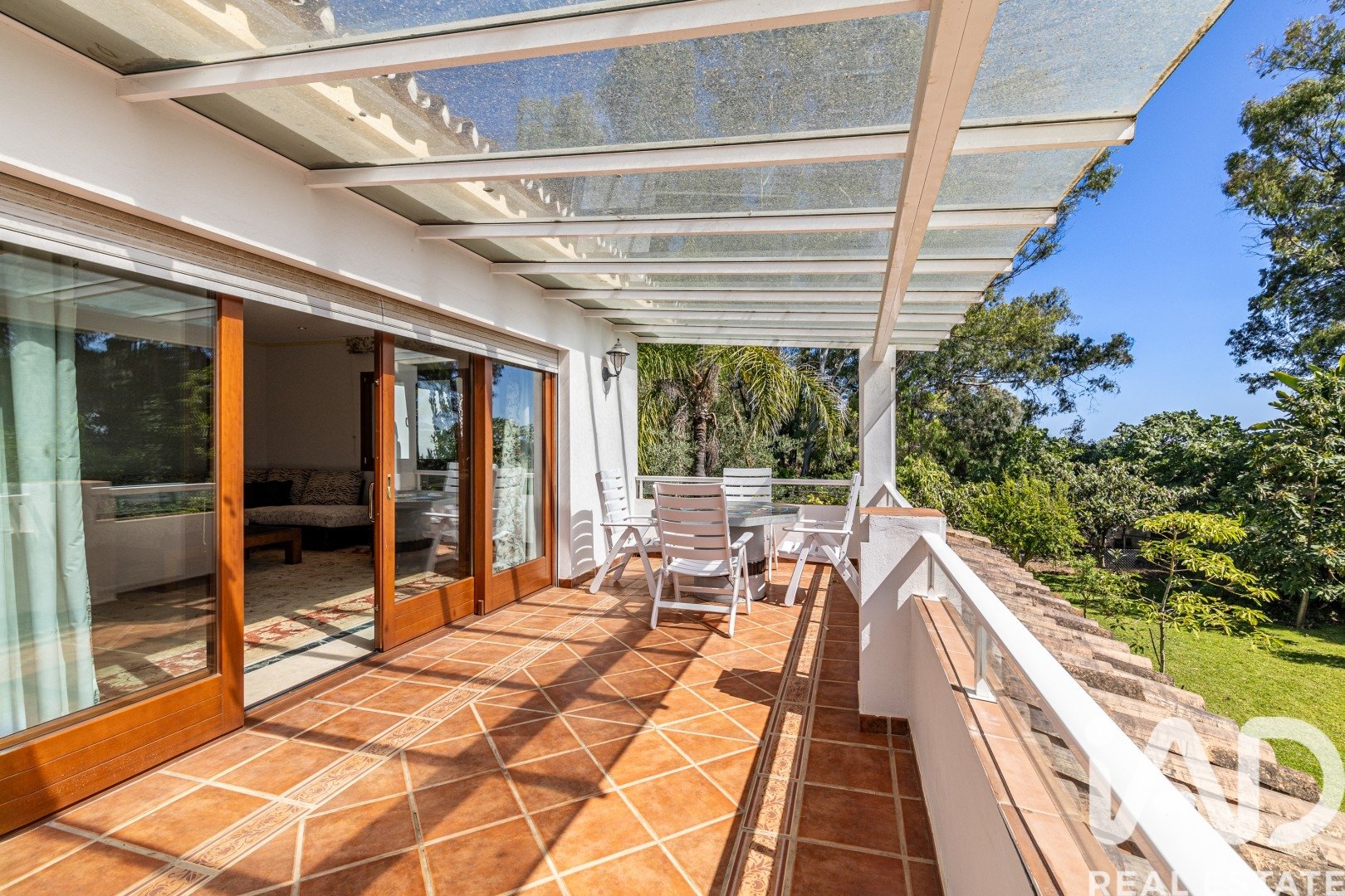 House à Estepona, Malaga, Espagne 5 chambres, 600 m2 No. 173068
